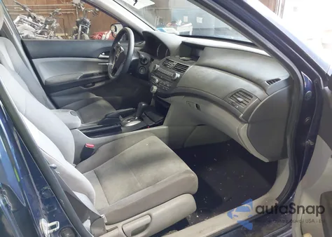 2010 Honda Accord 2.4 Lx from USA, damaged, VIN 1HGCP2F30AA027556